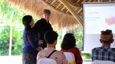 First Aid Socialization at Marni’s Villa Ubud