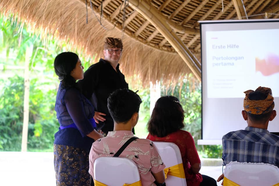 First Aid Socialization at Marni’s Villa Ubud