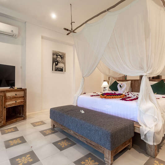 One Bedroom Private Pool Villa (3) One Bedroom Private Pool Villa (3)